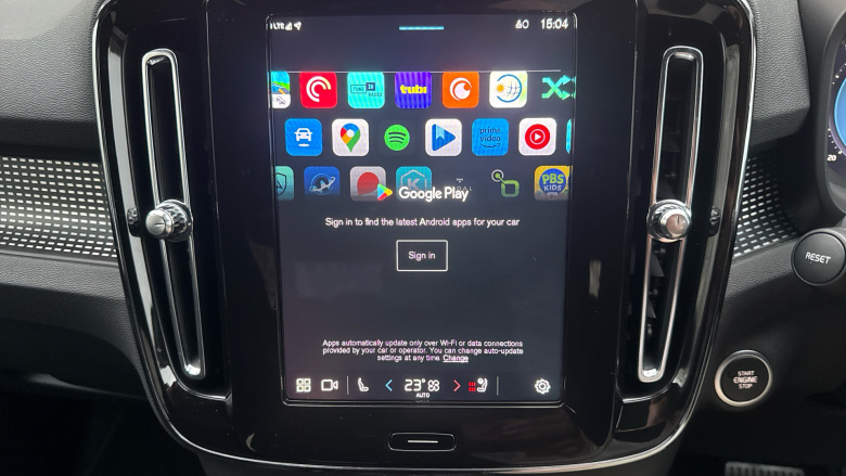 Volvo XC40 2.0 B4P Plus Dark 5dr Auto Petrol Estate